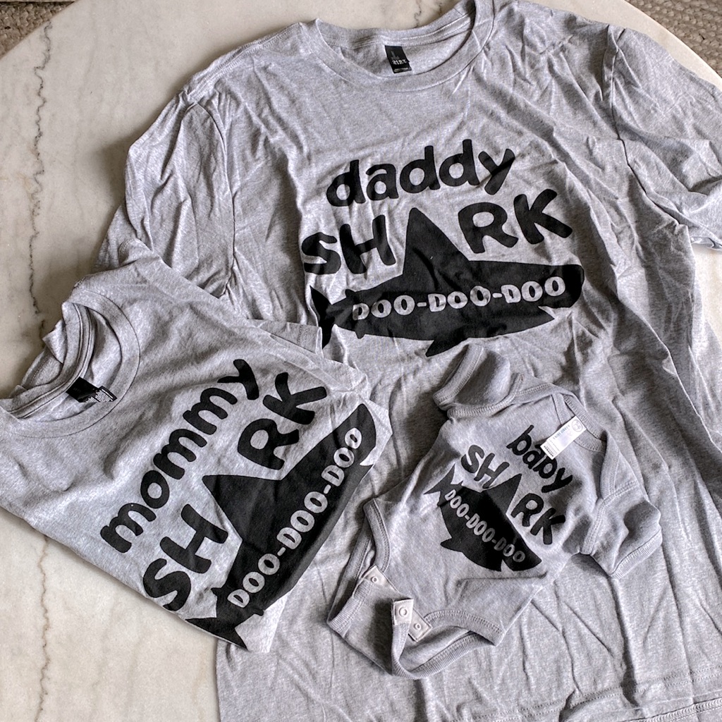 Baby Shark Mommy Shark Daddy Shark Matching Family Tshirts